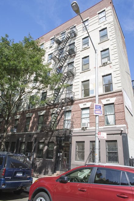 New York City Real Estate | View 319 East 105th Street, 3A | 2 Beds, 1 Bath | View 1