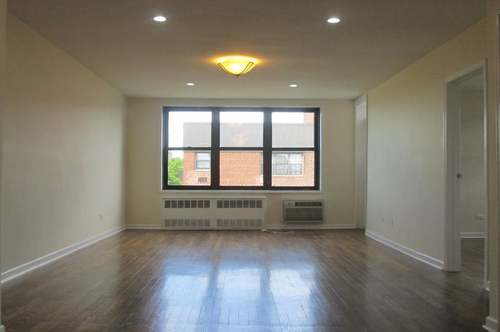 New York City Real Estate | View East 54th Street | 2 Beds, 1 Bath | View 1