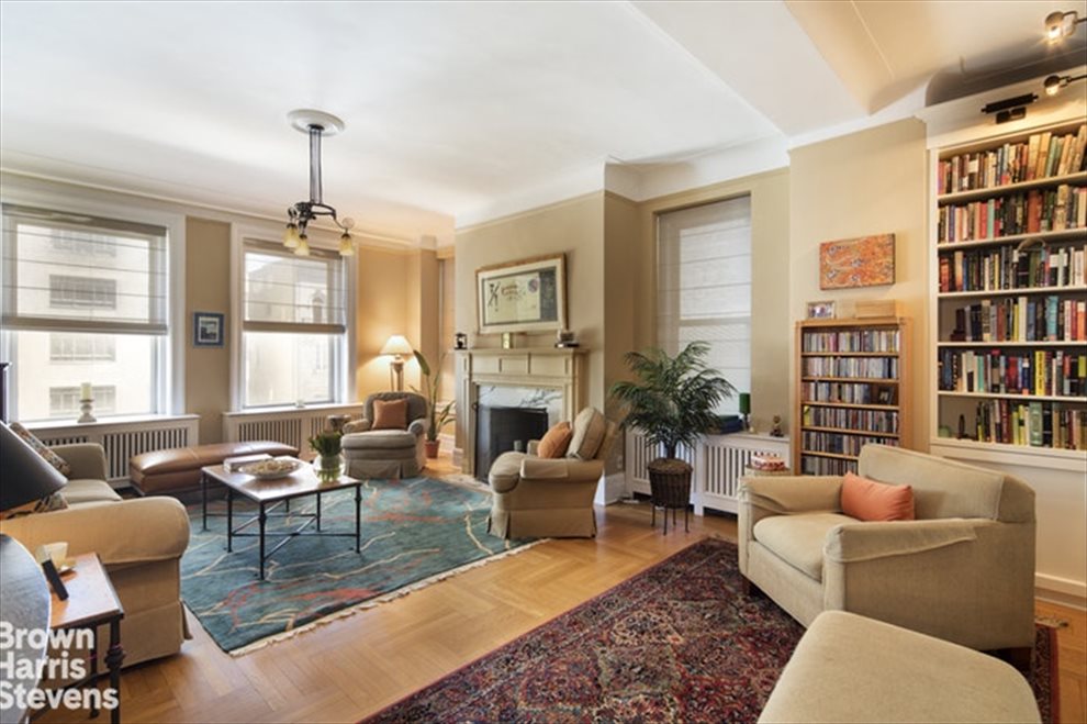 New York City Real Estate | View Riverside Drive | 2 Beds, 2 Baths | View 1