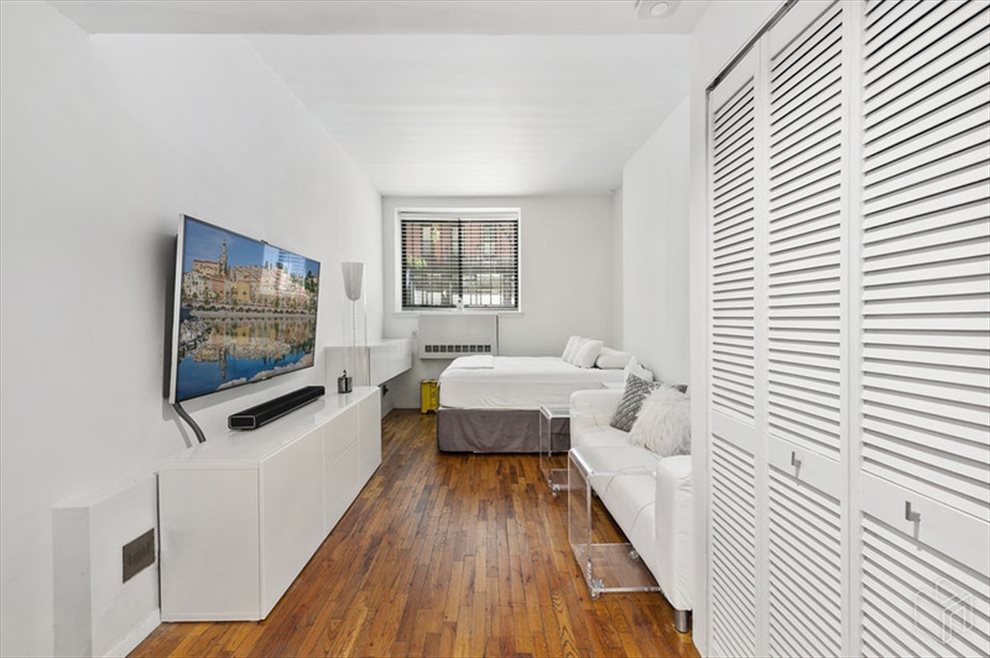 New York City Real Estate | View East 26th Street | 1 Bath | View 1