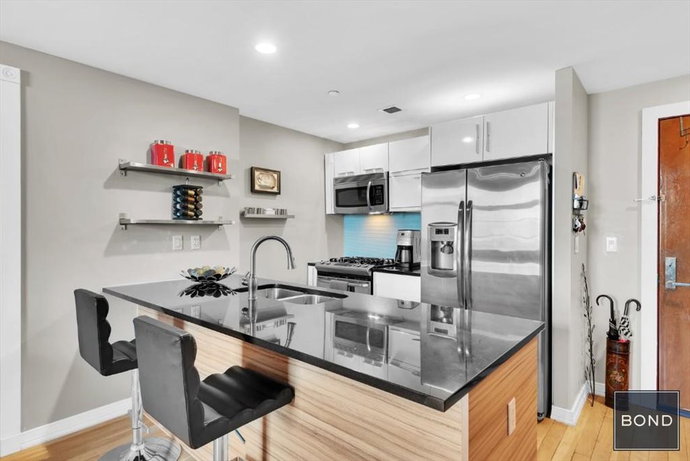 New York City Real Estate | View 21st Avenue | 2 Beds, 2 Baths