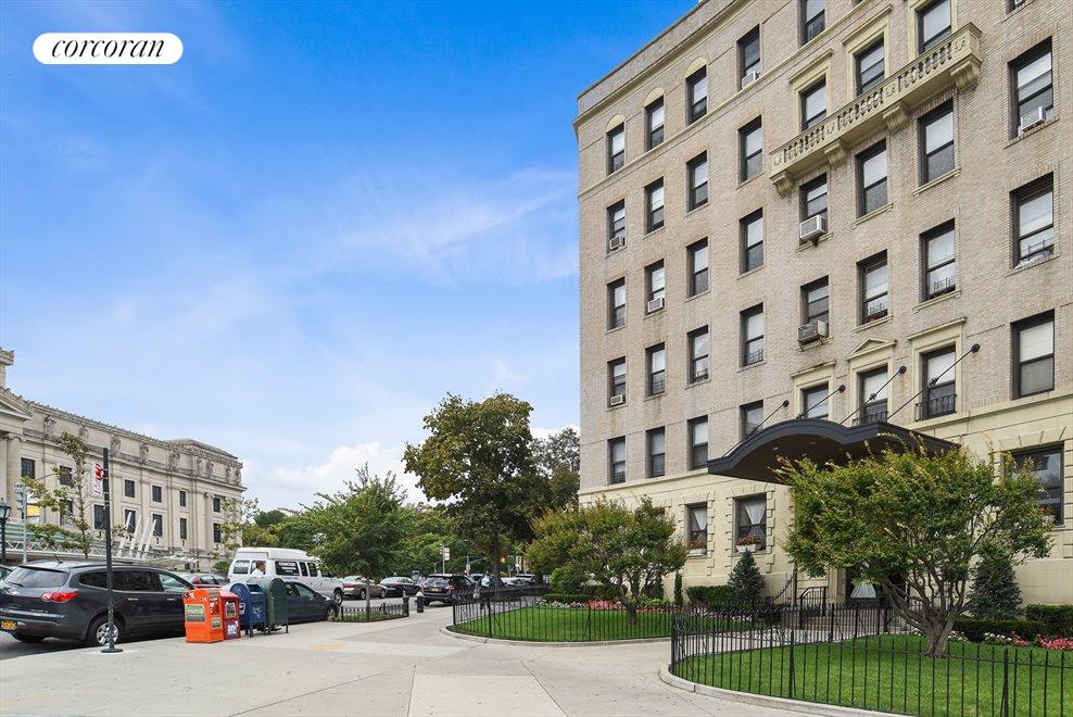 175 Eastern Parkway 4A, Brooklyn, NY 11238 Property for sale