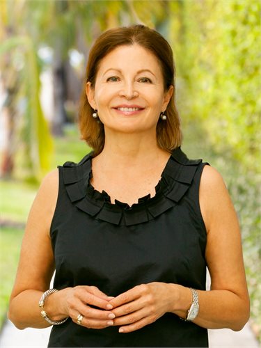 Anna Abbott, a top real estate agent in South Florida for Corcoran, a real estate firm in Palm Beach.